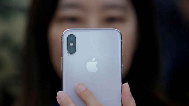 CNBC: Samsung dang mac nhung sai lam nhu Apple voi Galaxy S10 hinh anh 3