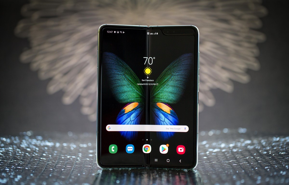 Điện thoại thông minh Galaxy Fold. (Nguồn: CNET)